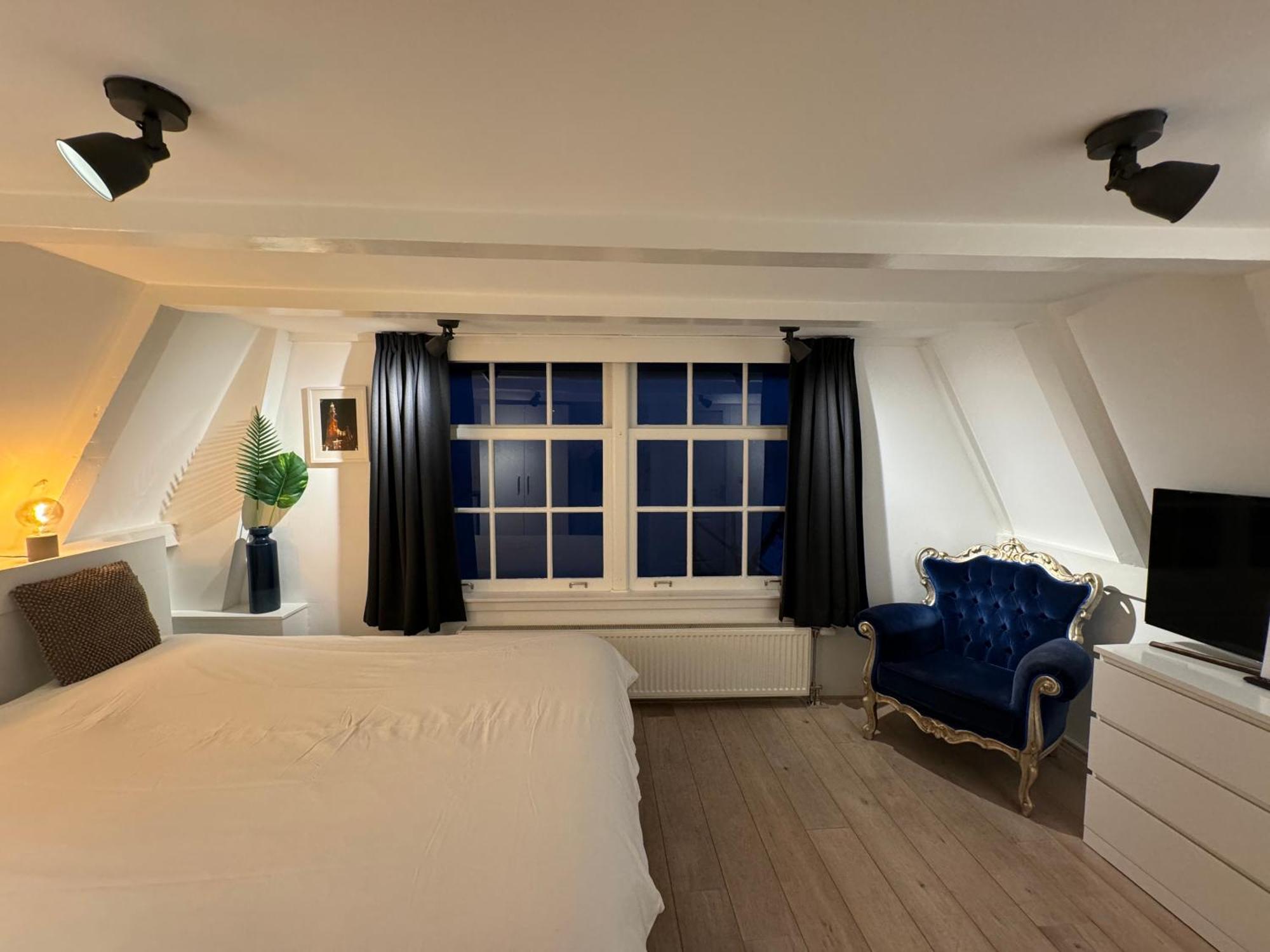 Nine Streets Inn Амстердам Экстерьер фото